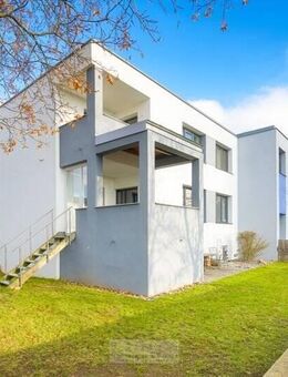 Wohnen & Arbeiten unter einem Dach! Modernes, energieeffizientes Einfamilienhaus im Bauhausstil - Regensburg