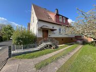 Zweifamilienhaus im Ortskern Eichenzell mit bebaubaren Grundstück - Eichenzell
