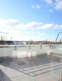 Penthouse mit Ganztagssonne. - Berlin