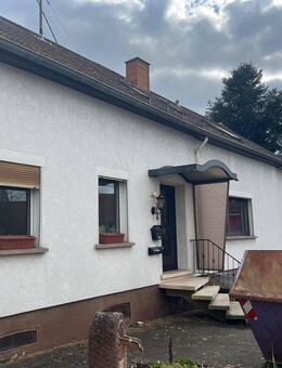 Vermietetes renovierungsbedürftiges 1-2 Familienhaus in Namborn-OT zu verkaufen - Namborn