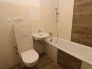 Trauen Sie Ihren Augen...große 3-RW mit Aufzug, Wanne u. Balkon!!! - Freiberg