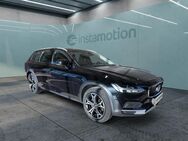 Volvo V90 Cross Country, Pro AWD, Jahr 2021 - München