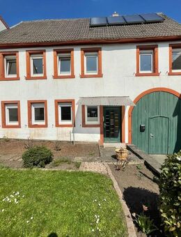 Einfamilienhaus mit Einliegerwohnung - Edenkoben