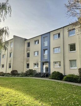 Vermietete 3-Zimmer-Wohnung mit Loggia in Ammersbek - Ammersbek