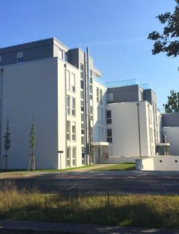 Exklusive 3 Zimmer-Wohnung mit 2 TG-Stellplätzen in direkter Wasserlage in Berlin-Köpenick - Berlin
