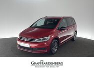 VW Touran, 2.0 TDI Active, Jahr 2022 - Aach (Baden-Württemberg)