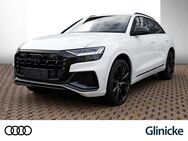 Audi SQ8, competition plus TFSI Panodach, Jahr 2024 - Erfurt