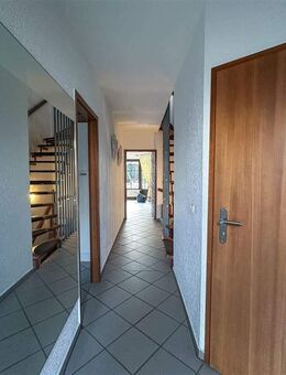 Willkommen in Ihrem neuen Zuhause - einem Ort voller Licht, Wärme und Wohlgefühl - Rösrath