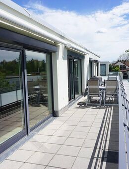 Exklusives 3,5-Zimmer-Penthouse mit großer Süd-Dachterrasse, EBK, Lift, 2 Bädern und TG in Trudering - München