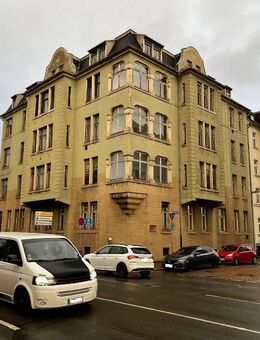 Gera: Großes Mehrfamilienhaus mit ca. 1.057 m² Fläche - Gera