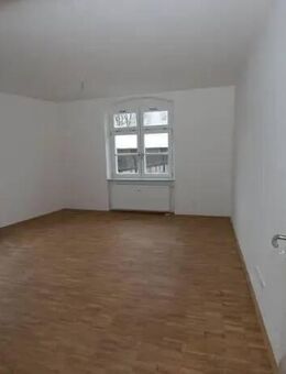 Hier lässt es sich gut wohnen - Attraktive 2 Zimmer Wohnung mit Balkon im Herz der Amberger Altstadt - Amberg