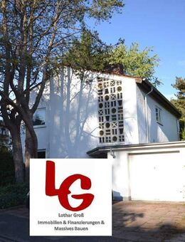 # Köln-Rodenkirchen, Eigentumswohnung im ZFH, große Garage, perfekt gelegen # - Köln