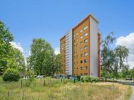 Modernisierungsbedürftige und helle Erdgeschoßwohnung mit Balkon - Berlin