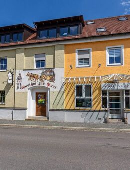 Mitten in Regenstauf - MFH mit Altbestand/Gewerbe und großem Grundstück - Regenstauf