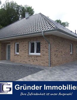 Ansprechender Neubau - Walmdachbungalow top Ausstattung - Walchum