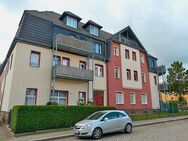 Mehrfamilienhaus, Energieeffizienzhaus, 16 WE mit Parkplätze, Balkon/ Terrasse, voll vermietet - Neustadt (Sachsen)