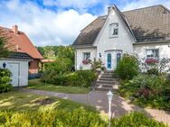 Traumhaftes Weiß-Klinker-Haus mit Friesengiebel - Winsen (Luhe)