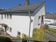 Freistehendes 1-2 Familienhaus auf traumhaftem Grundstück in begehrter Lage von Burscheid - Burscheid