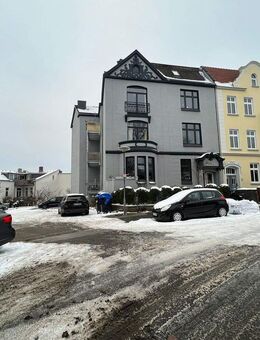 Gemütliche 2-Zimmer-Dachgeschosswohnung - Lübeck