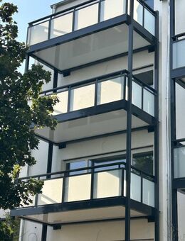 NEUBAU Erstbezug Herbst 2025 ETW + Balkon - Naila