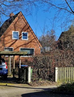 Großes Grundstück mit Altbestand zum sanieren oder neu entwickeln - Hamburg