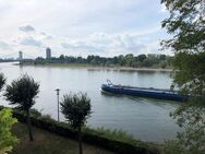 Schön geschnittene und ruhig gelegene 2-3 Zimmer- Eigentumswohnung mit Rheinblick! - Köln