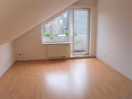 Moderne und ruhig gelegene Dachgeschosswohnung mit Balkon! - Aachen