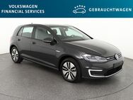 VW Golf, e-Golf Comfortline 100kW Automatik, Jahr 2020 - Braunschweig