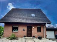 Einfamilienhaus mit Garage und ausgebautem Keller - Arnsberg