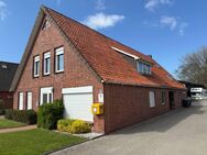 Attraktives Vier-Parteien-Haus mit Halle, Werkstatt und großem Grundstück in Balje - Balje