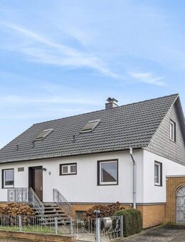 OKAL-Einfamilienhaus mit 5,5 Zimmern, modernisierter Küche und großem Garten in Schulenburg - Pattensen