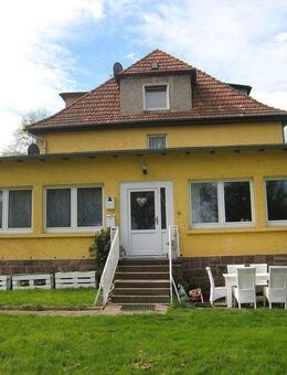 /// Investmentchance in Warmbeck - Mehrfamilienhaus mit 6 Wohneinheiten auf 1.350 m² Grundstück /// - Bodenfelde