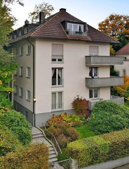 Ihr neues Zuhause: Helle Etagenwohnung mit Balkon und Platz für individuelle Ideen - Baden-Baden