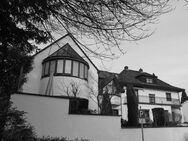 Einzigartiges Zweifamilienhaus mit großzügiger Gestaltung und besonderer Galerie! - Goldbach (Bayern)