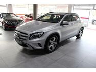 Mercedes-Benz GLA 220 CDI 4MATIC DCT SPORTPAKET AMG LEDER NAVI - Puchheim