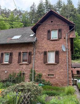 Ein- Zweifamilienhaus sucht Handwerker in Speyerbrunn mit Garten und Garage - Elmstein