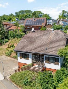 Charmantes Zuhause in grüner Lage - Geborgenheit für Ihre Familie - Sinsheim