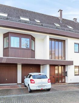Attraktives Mehrfamilienhaus in sehr guter Lage Selbstnutzung und Kapitalanlage in Viernheim - Viernheim