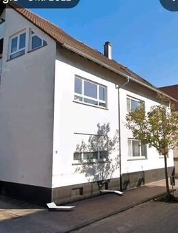 Sanierungsbedürftige 2-Zimmerwohnung in begehrter Lage in Eggenstein - gestalten Sie Ihr Traumzuhause! - Eggenstein-Leopoldshafen