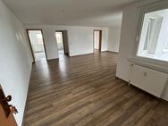 Geräumige 2- Zimmerwohnung mit Balkon und Wannenbad zu vermieten - Magdeburg