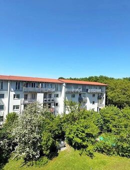 Hell, modern, einzigartig: 4 ZKB Wohnung mit 2 Balkonen in ruhiger Waldrandlage von Ottobrunn - Ottobrunn