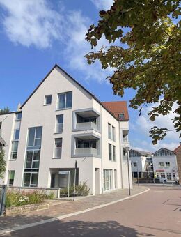 4 Zi.-Wo. mit Süd-/Ostbalkon & Einbauküche im Stadtkern Gerlingen - Gerlingen