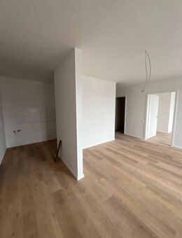 Modernisiert & barrierefrei - 2-Zimmer-Erstbezug in Top-Innenstadtlage ab 01.06 [VAC-15596] - Bielefeld