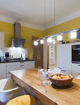 Zentralgelegene Eigentumswohnung in Düren-Stadt mit Garten und Balkon - Düren