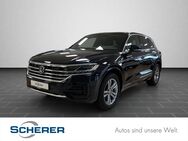 VW Touareg, 3.0 TDI V6 R-Line, Jahr 2021 - Mainz