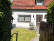 - AUS ALT MACH NEU - GEPFLEGTES HAUS MIT HANDWERKERPOTENZIAL IN SCHLOSSBERG - Tiefenbach (Landkreis Landshut)