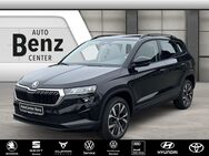 Skoda Karoq, 1.5 TSI Selection APP, Jahr 2022 - Laupheim