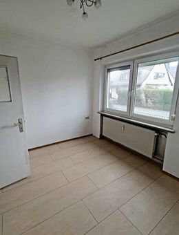 Attraktive Erdgeschosswohnung mit Balkon in ruhiger Lage von Selb - Selb