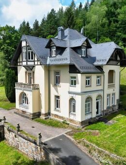 Moderne Luxusvilla am Fuß der Burg - Oybin