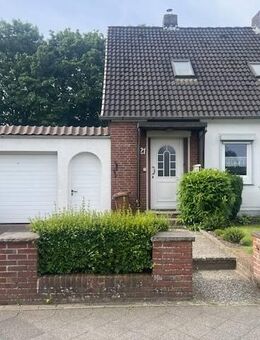 Stade-Sachsenviertel: Reihenendhaus mit Garage - Stade (Hansestadt)